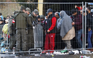 Illegális bevándorlás - magyar rendőrök segítenek Szlovéniában