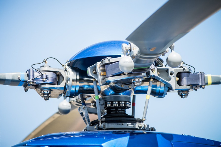 Felszállás közben visszazuhant egy helikopter Budaörsön